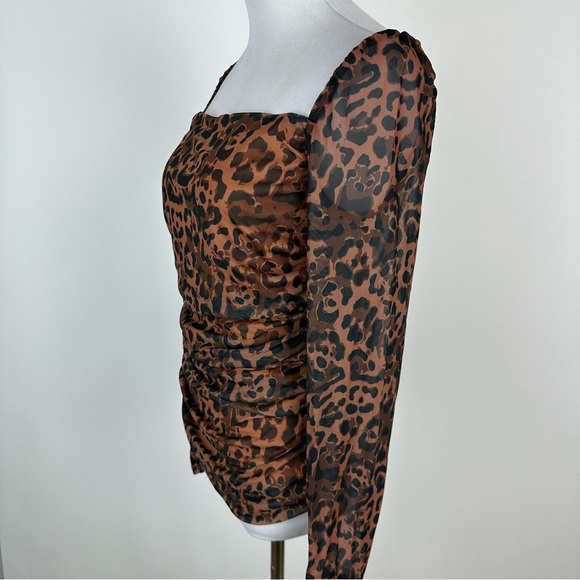 Venus Animal Print Cinch Waist Long Sleeve Top Size Large - Picture 5 of 7